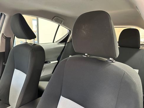 Used 2012 Toyota Prius C Three image 17