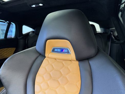 Used 2022 BMW X6 M w/ Competition Package image 33