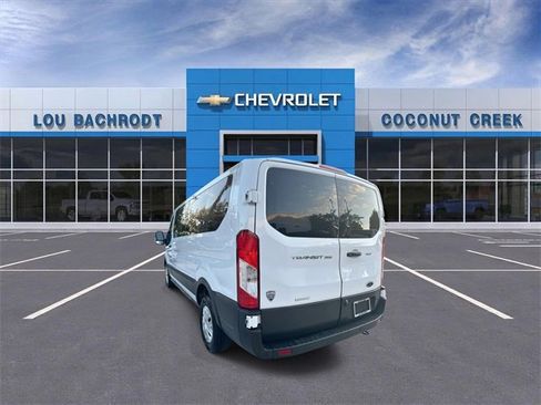 Used 2023 Ford Transit 350 XLT image 6