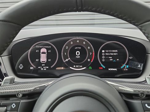 New 2026 Porsche Cayenne GTS image 10