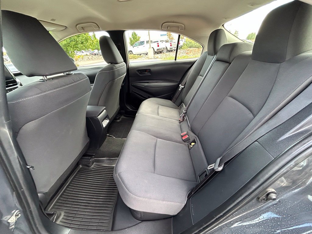 Used 2025 Toyota Corolla LE FWD image 26