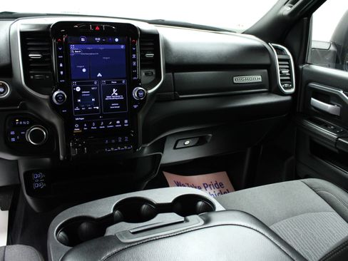 Used 2024 RAM 2500 Big Horn w/ Night Edition image 19
