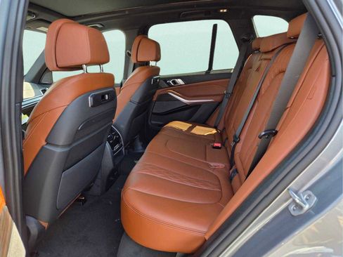 New 2026 BMW X5 sDrive40i w/ Executive Package RWD image 9