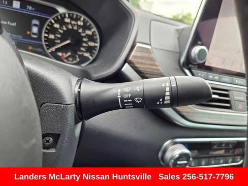 Used 2022 Nissan Altima 2.5 SL AWD/4WD image 25