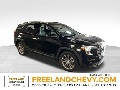 Used 2024 GMC Terrain SLT