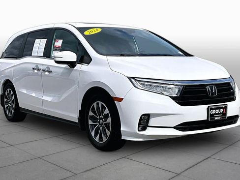 Used 2024 Honda Odyssey EX-L image 2