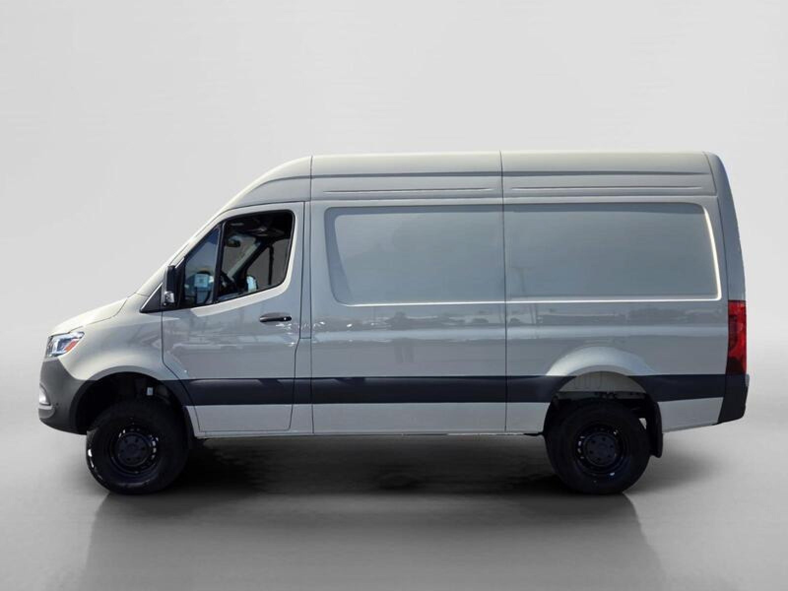 New 2026 Mercedes-Benz Sprinter 2500 image 2