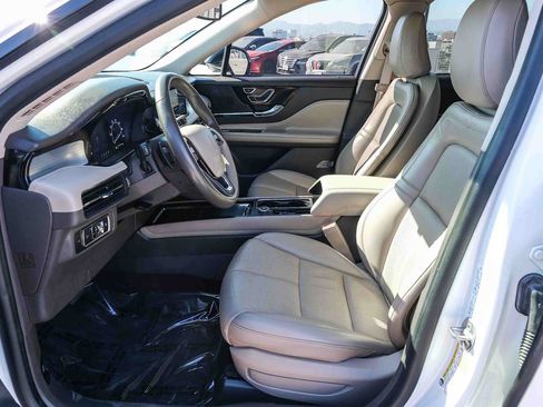 Used 2021 Lincoln Corsair FWD w/ Premium Package image 20