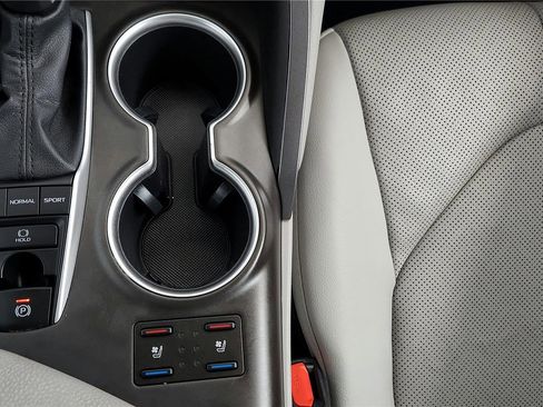 Used 2023 Toyota Camry XLE w/ Navigation Package image 34