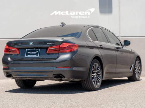 Used 2019 BMW 540i w/ Convenience Package RWD image 7