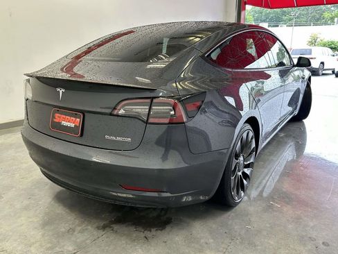 Used 2022 Tesla Model 3 Performance AWD/4WD image 3