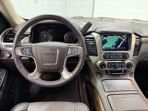 Used 2018 GMC Yukon XL Denali w/ Denali Ultimate Package image 20