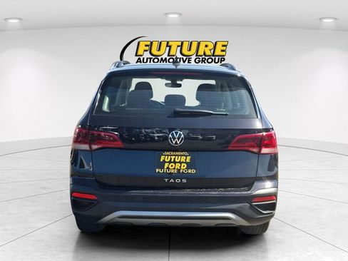 Used 2024 Volkswagen Taos S FWD image 5