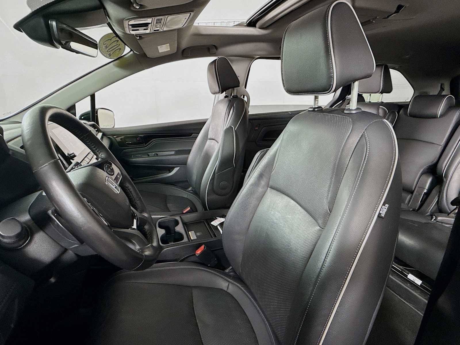 Certified 2023 Honda Odyssey Elite image 28