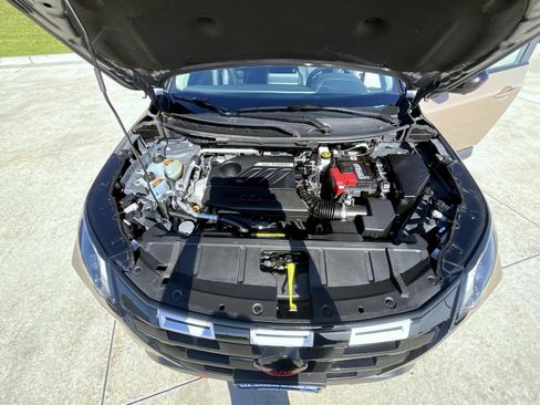 Certified 2025 Nissan Rogue SV AWD/4WD image 24