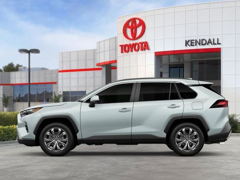 New 2025 Toyota RAV4 Limited image 4