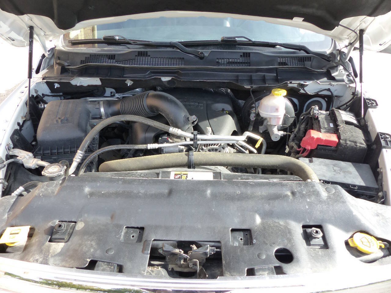Used 2021 RAM 1500 Tradesman w/ Chrome Appearance Group AWD/4WD image 18