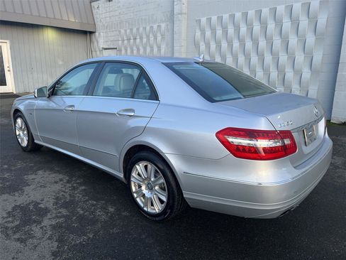 Used 2012 Mercedes-Benz E 350 Sedan image 8