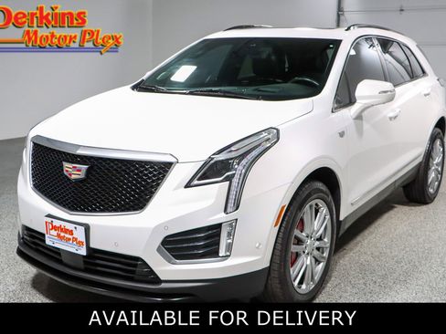 Used 2023 Cadillac XT5 Sportv image 1