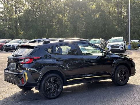 Used 2025 Subaru Crosstrek 2.5i Sport AWD/4WD image 6