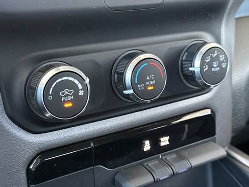 Used 2020 RAM 1500 HFE image 28