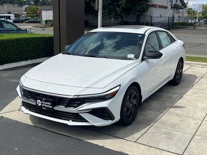 New 2026 Hyundai Elantra SEL Sport Premium w/ Cargo Package