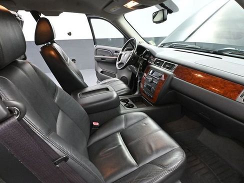 Used 2009 Chevrolet Silverado 1500 LTZ w/ Safety Package image 44