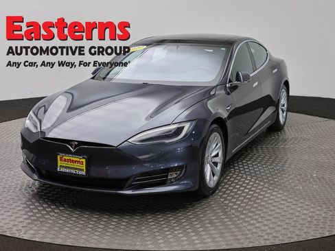 Used 2018 Tesla Model S 100D AWD/4WD image 1