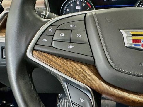 Used 2024 Cadillac XT5 Premium Luxury w/ Platinum Package AWD/4WD image 12