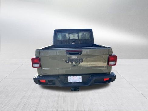 New 2026 Jeep Gladiator Sport image 6