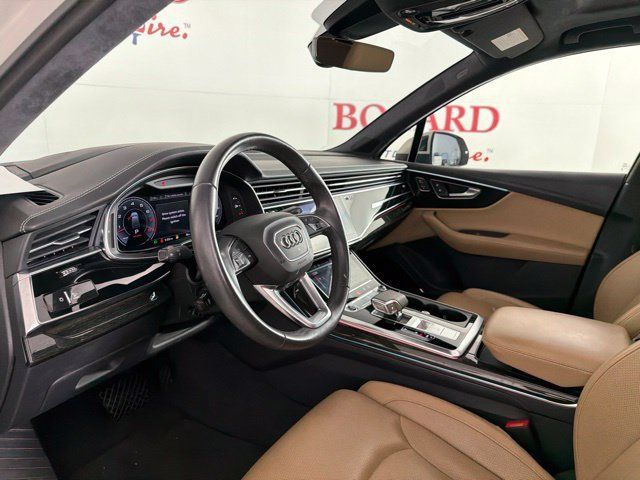 Used 2023 Audi Q7 3.0T Prestige AWD/4WD image 21