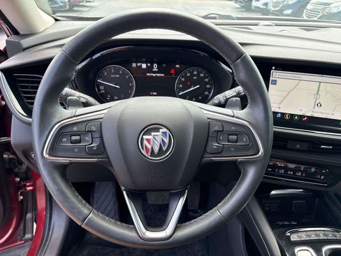 Used 2023 Buick Envision Avenir AWD/4WD image 17