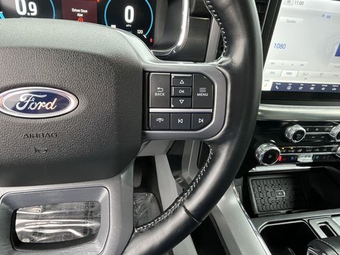 Used 2023 Ford F150 Lariat w/ Equipment Group 502A High image 20