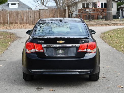 Used 2016 Chevrolet Cruze LT FWD image 5