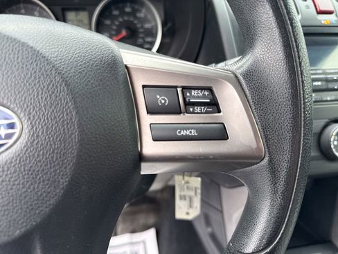 Used 2015 Subaru Forester 2.5i AWD/4WD image 28