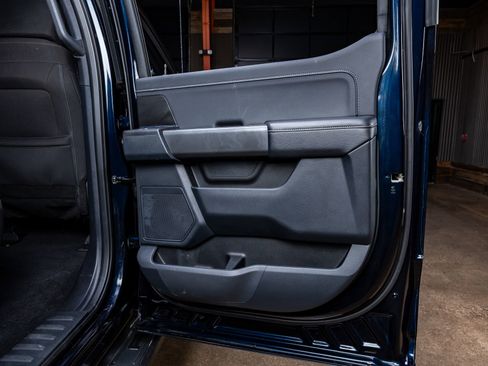 Used 2024 Ford F150 XLT w/ XLT Black Appearance Package image 38