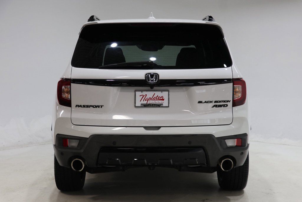 Used 2024 Honda Passport Black Edition image 7