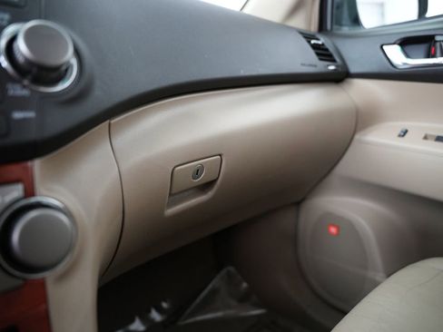 Used 2008 Toyota Highlander Limited AWD/4WD image 50