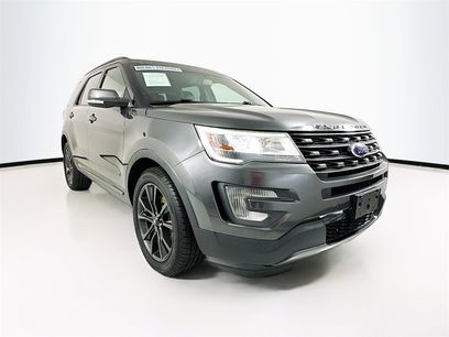 Used 2017 Ford Explorer XLT w/ Equipment Group 202A