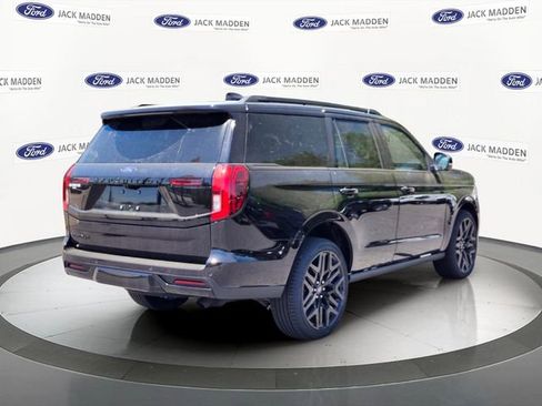 New 2026 Ford Expedition Platinum w/ Stealth Performance Package AWD/4WD image 5