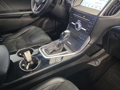 Used 2017 Ford Edge Sport w/ Equipment Group 401A AWD/4WD image 16