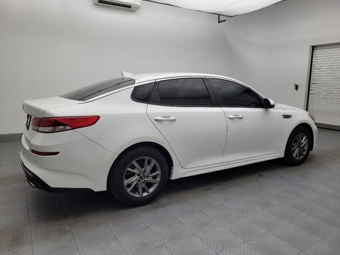 Used 2019 Kia Optima LX FWD image 10