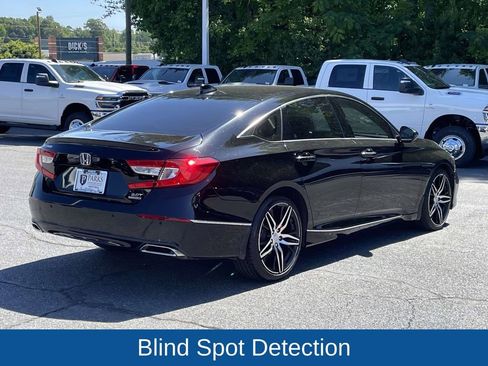 Used 2021 Honda Accord Touring image 8