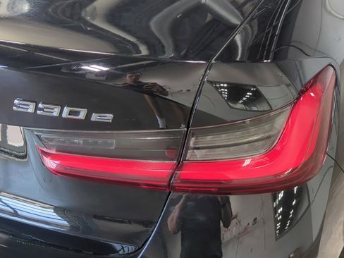 Used 2024 BMW 330e xDrive image 13