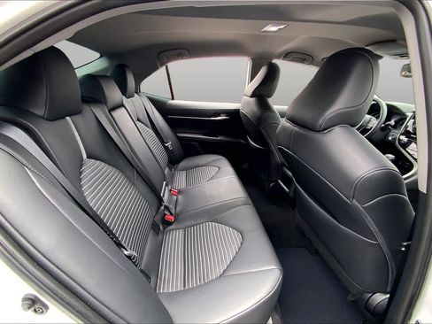 Used 2024 Toyota Camry SE w/ Convenience Package FWD image 20