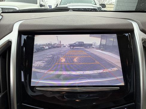 Used 2015 Cadillac SRX Luxury image 18