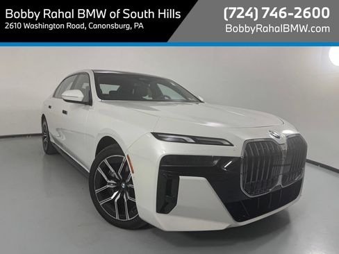 Used 2023 BMW 760i xDrive w/ Parking Assistance Package AWD/4WD image 1
