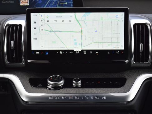 New 2025 Ford Expedition Tremor image 11