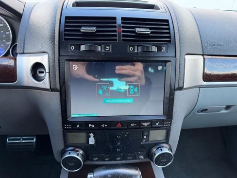 Used 2004 Volkswagen Touareg V8 image 36