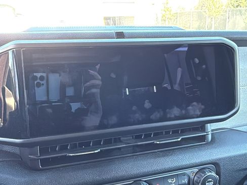 Used 2024 Jeep Wrangler Sport S w/ Convenience Group image 8